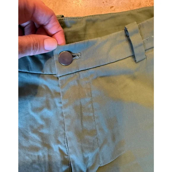 Men's Lululemon Shorts Green Size 31 EUC - Picture 3 of 10